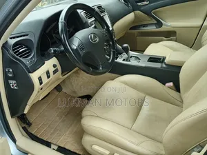 Lexus IS 2009 Gray