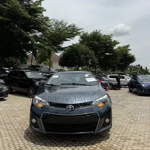 Toyota Corolla 2015 Gray