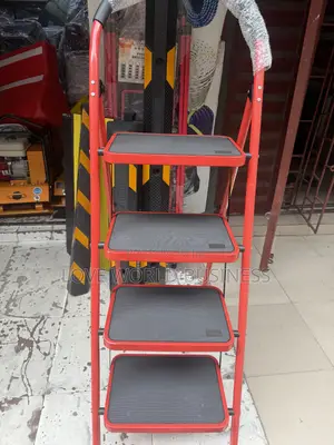 4-Step Folding Steel Platform Ladder