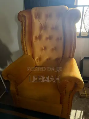 Single Seater Chair