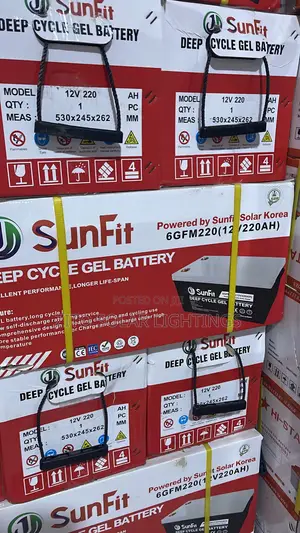 220ah / 12v Snufit Solar Lithium Battery