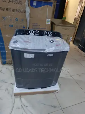 Brand New LG Washing Machine P961RWN9L 9KG Twin Tub