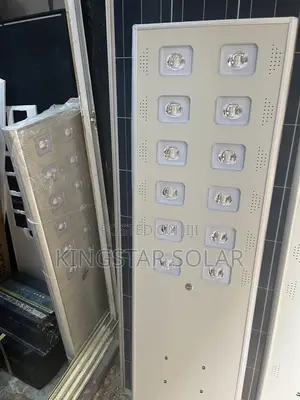 100w Wakatek All in One Solar Street Light