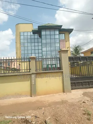 A Whole Building Available to Let or Lease Along Iworoad Ibadan