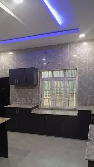 1bdrm Shared Apartment in Seman Metropolis, Sabon Lugbe for rent