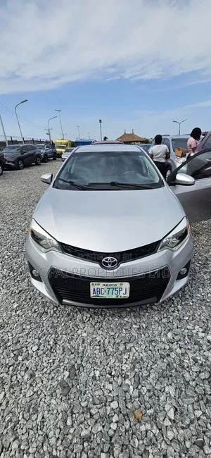 Toyota Corolla 2014 Silver