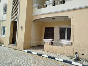 2bdrm Block of Flats in Enl, Guzape District for sale