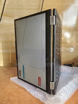 Laptop Lenovo ThinkPad X13 Gen 4 16GB Intel Core i7 SSD 512GB