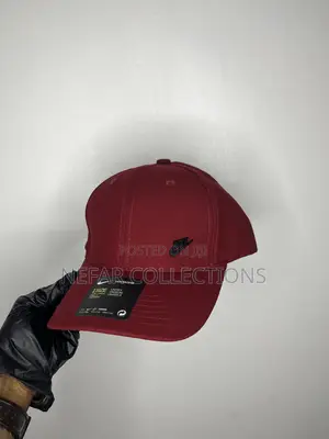 Nike Designer Face Cap - Red