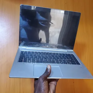 Laptop HP MT44 8GB AMD Ryzen 3 SSD 256GB