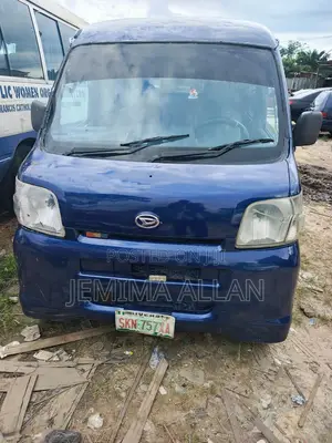 Daihatsu Hijet 2010 Blue
