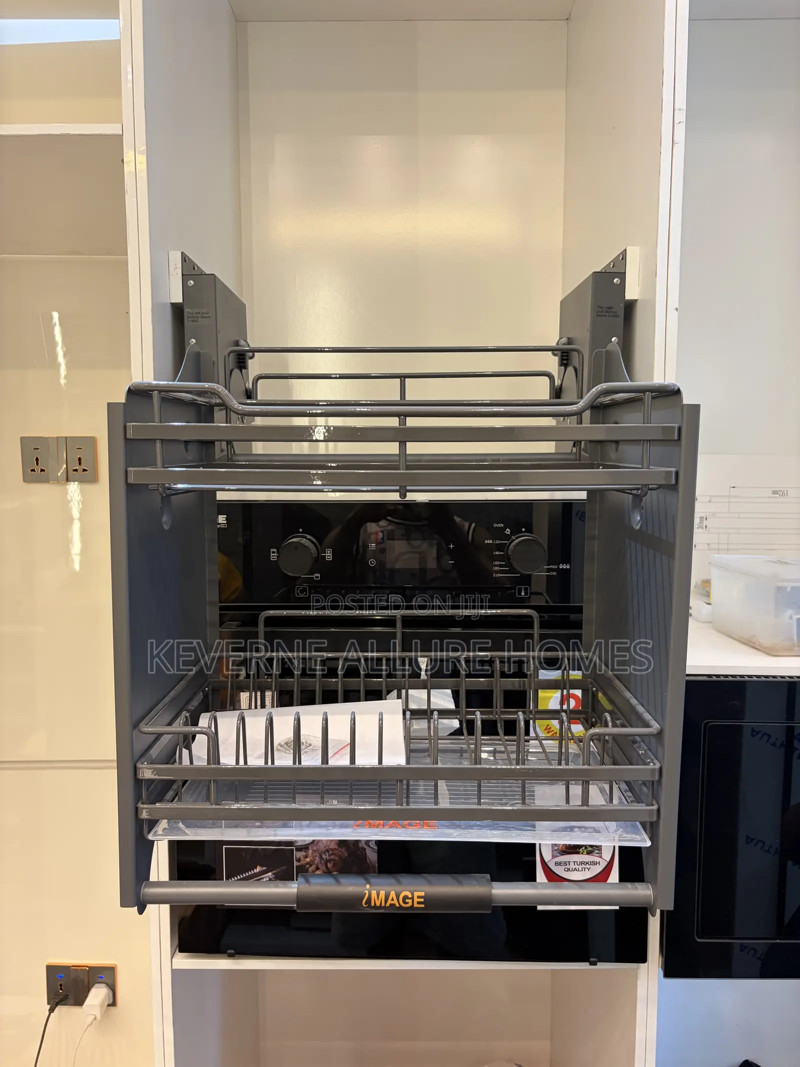 Cabinet Plate Rack