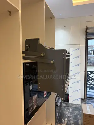 Cabinet Plate Rack