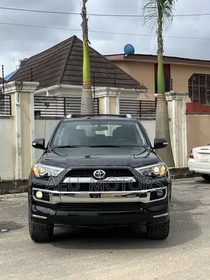 Toyota 4-Runner 2013 Black