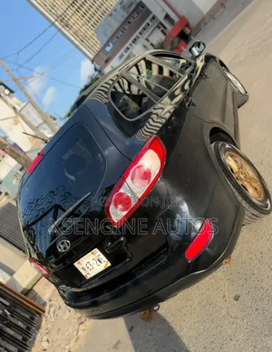 Hyundai Santa Fe 2012 Black