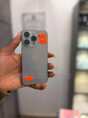 Apple iPhone 15 Pro 256 GB Silver