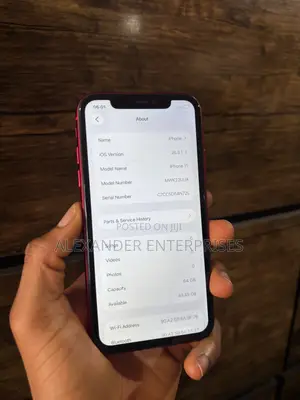 Apple iPhone 11 64 GB Red