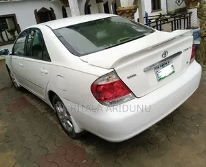 Toyota Camry 2005 White