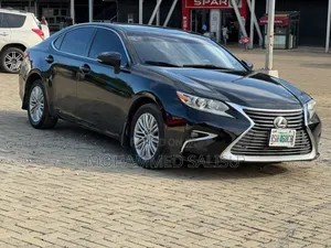 Lexus ES 2013 Black