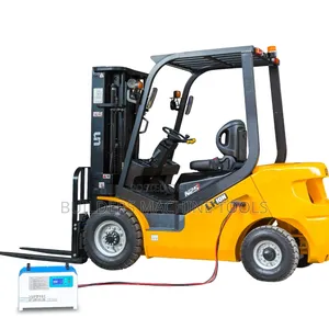 UN Electric Forklift 3ton