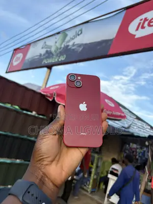 Apple iPhone 13 128 GB Red
