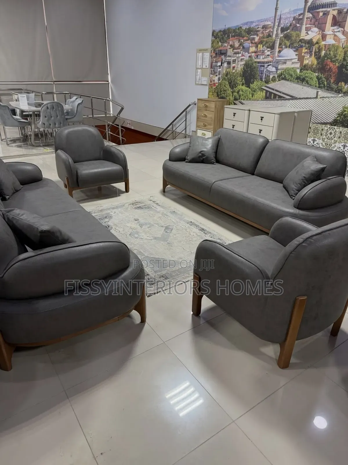 Sofa Sofaa