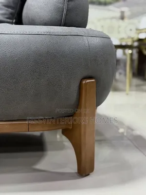 Sofa Sofaa