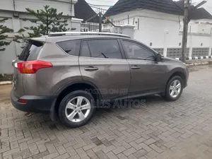 Toyota RAV4 2014 Brown