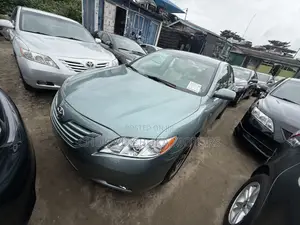 Toyota Camry LE 4dr Sedan (2.4L 4cyl 5A) 2009 Blue