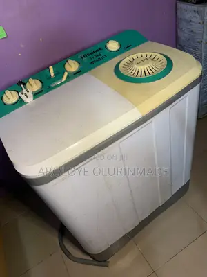 Hisense 11kg Spin Dryer / Air Dryer (WSRB113)