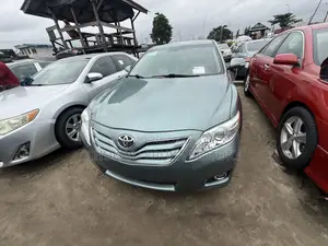 Toyota Camry LE 4dr Sedan (2.5L 4cyl 6A) 2011 Blue