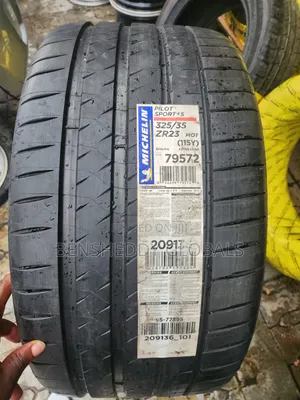325/35r23 Michelin Original