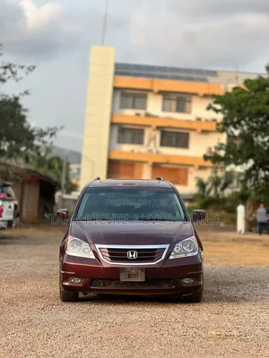Honda Odyssey 2010 Maroon