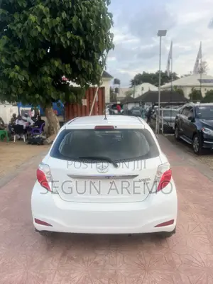 Toyota Yaris 2014 White