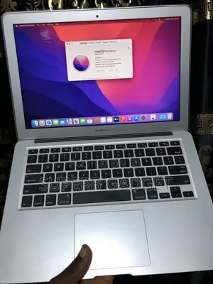 Laptop Apple MacBook Air 2017 8GB Intel Core i5 SSD 256GB