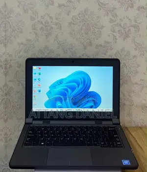 Laptop Dell Latitude 11 3150 8GB Intel Celeron SSD 128GB