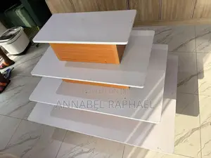 Products Display Table