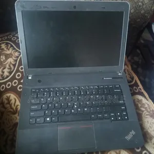 Laptop Lenovo ThinkPad E431 4GB Intel Core i3 HDD 320GB