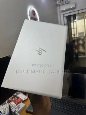 Laptop HP EliteBook 830 G8 8GB Intel Core i7 SSD 256GB