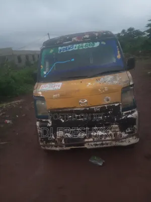 Suzuki Every 2005 Yellow