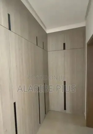 5bdrm Duplex in Estate, Maitama for rent