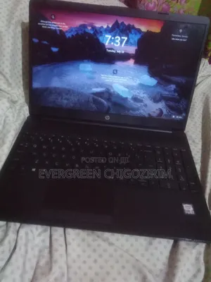 Laptop HP 15-dw0037wm 8GB Intel Core i3 HDD 500GB