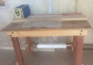 Manual Cutting and Sealing Machine