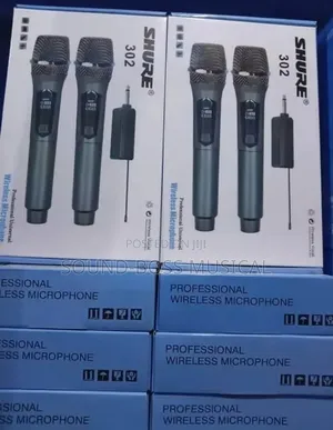 Universal Wireless Microphone BLX 82