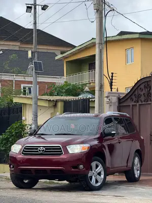 Toyota Highlander 2008 Red