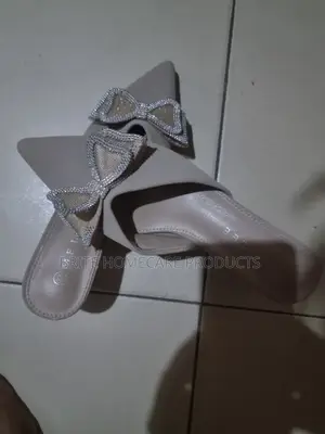 Brite Clothing's and Shoes