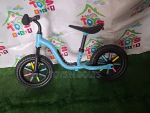 Tricycle Blue Chillafish Balance Bike