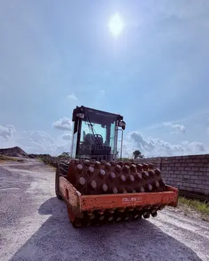CAT CP533E-Compactor