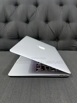 Laptop Apple MacBook Air 2015 8GB Intel Core i5 SSD 256GB