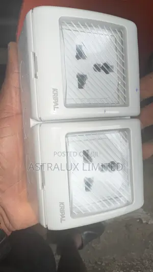 13a Double Weatherproof Socket